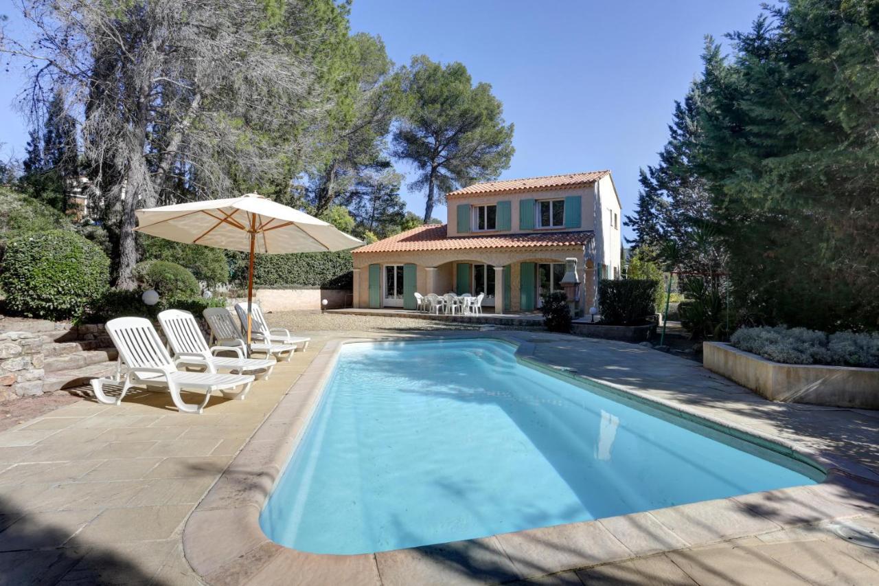 8 Pers, Climatisée, Piscine Chauffée, Un Havre De Paix Sous Les Pins Parasols Villa *